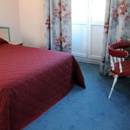 Les Tilleuls Hotel 2*