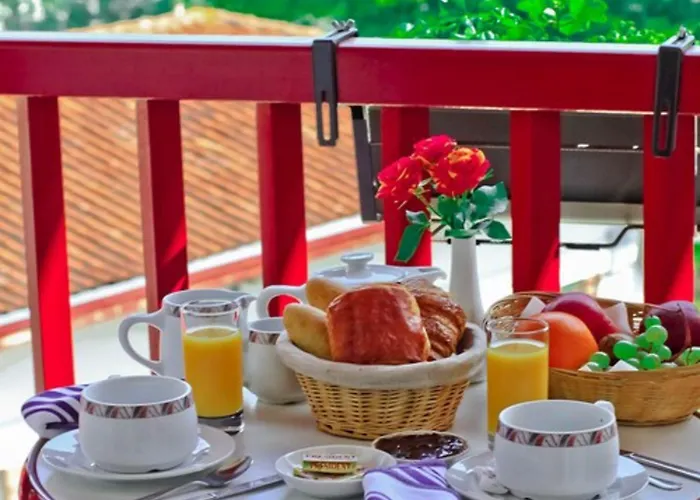 Les Tilleuls 2* Hasparren